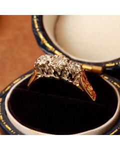 Pre-Owned Vintage 1976 18ct Yellow Gold Diamond Trilogy Ring