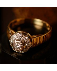 Pre-Owned Vintage 1979 18ct Yellow Gold Diamond Cluster Ring