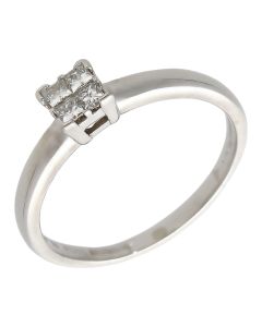 Pre-Owned Platinum 0.20ct Princess Cut Diamond Cluster Ring