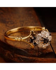 Pre-Owned Vintage 1976 18ct Sapphire & Diamond Cluster Ring