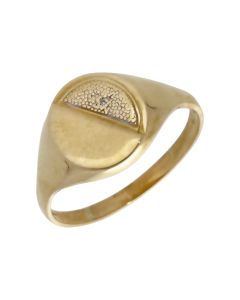 Pre-Owned 9ct Yellow Gold Diamond Set Part Patterned Signet Ring