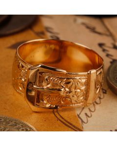 Pre-Owned Vintage 1978 9ct Yellow Gold Floral Buckle Ring