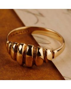 Pre-Owned Vintage 1978 9ct Yellow Gold Ridged Dress Ring