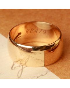 Pre-Owned Vintage 1984 9ct Yellow Gold 9mm Wide Wedding Ring