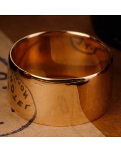 Pre-Owned Vintage 1967 9ct Gold 9mm Plain Wedding Band Ring