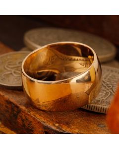 Pre-Owned Vintage 1975 9ct Yellow Gold 10mm Wedding Ring