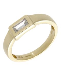 Pre-Owned 9ct Yellow Gold Cubic Zirconia Solitaire Dress Ring