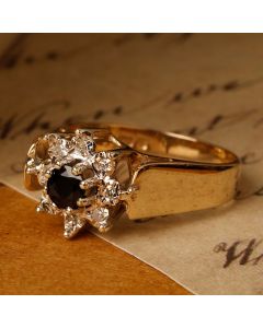Pre-Owned Vintage 1978 9ct Gold Sapphire & Diamond Cluster Ring