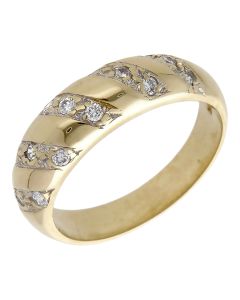 Pre-Owned 9ct Yellow Gold Domed Cubic Zirconia Dress Ring