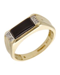 Pre-Owned 9ct Yellow Gold Onyx & Diamond Signet Ring
