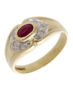 Pre-Owned 9ct Yellow Gold Ruby & Diamond Dress Ring