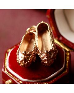 Pre-Owned Vintage 1964 9ct Yellow Gold Genie Slippers Charm