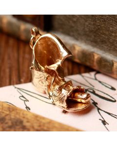 Pre-Owned Vintage 1969 9ct Yellow Gold Old Boot Charm