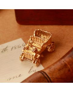 Pre-Owned Vintage 1961 9ct Yellow Gold Car Charm