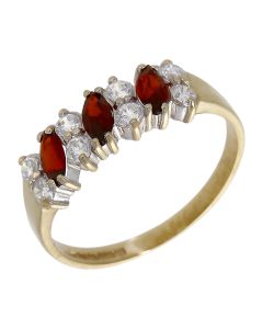 Pre-Owned 9ct Yellow Gold Garnet & Cubic Zirconia Dress Ring