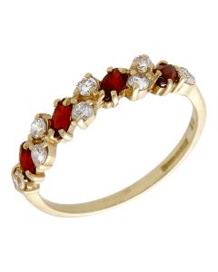 Pre-Owned 9ct Yellow Gold Garnet & Cubic Zirconia Dress Ring