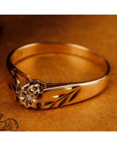 Pre-Owned Vintage 1987 9ct Yellow Gold Diamond Solitaire Ring
