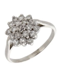 Pre-Owned 18ct White Gold 0.75ct Diamond Cluster Ring
