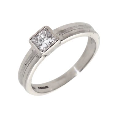 Pre-Owned 18ct Gold 0.40ct Princess Cut Diamond Solitaire Ring