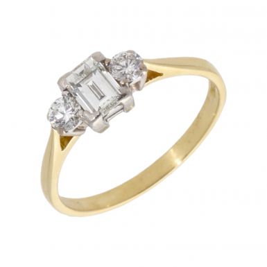 Pre-Owned 18ct Yellow Gold Mixed Cut Diamond Trilogy Ring