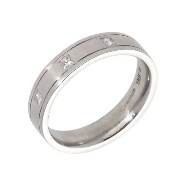 Pre-Owned Platinum Diamond Set 4mm Wedding Band Ring