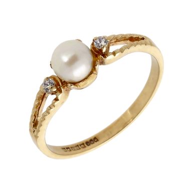 Pre-Owned 9ct Yellow Gold Pearl & Diamond Solitaire Dress Ring