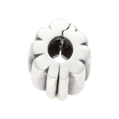 Pre-Owned Pandora Silver Ribbed Flower Clip Charm