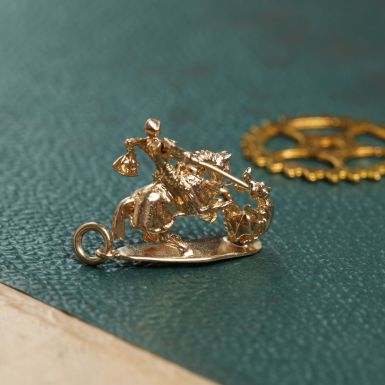 Pre-Owned Vintage 1972 9ct Gold St.George & Dragon Charm