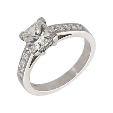 Pre-Owned Platinum 2.05ct Princess Cut Diamond Solitaire Ring