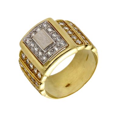 Pre-Owned 18ct Gold Cubic Zirconia Signet Style Heavy Dress Ring