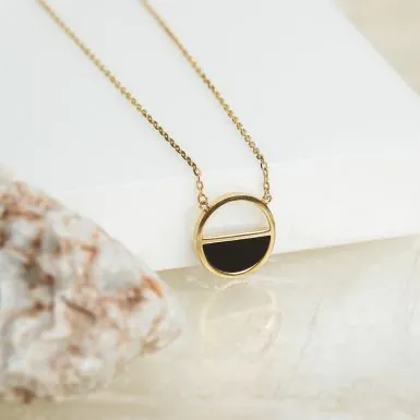 New 9ct Yellow Gold Onyx Half Circle 16-17" Adjustable Necklace
