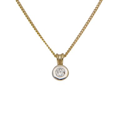 Pre-Owned 9ct Yellow Gold 18 Inch Diamond Pendant & Chain