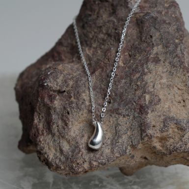New Sterling Silver Water Drop Pendant & 16" Chain Necklace