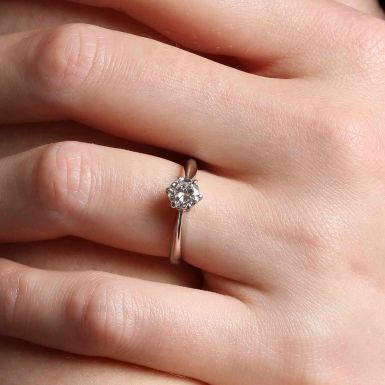 Pre-Owned 18ct White Gold 0.58 Carat Diamond Solitaire Ring
