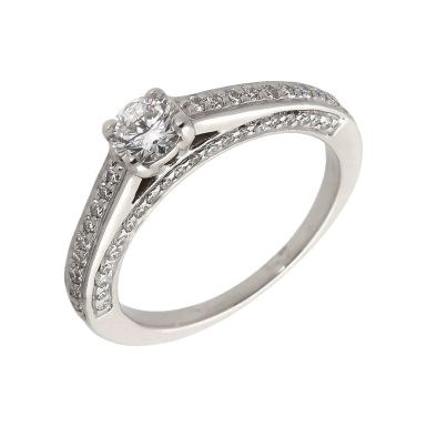 Pre-Owned Platinum 1.00ct Diamond Solitaire & Shoulders Ring