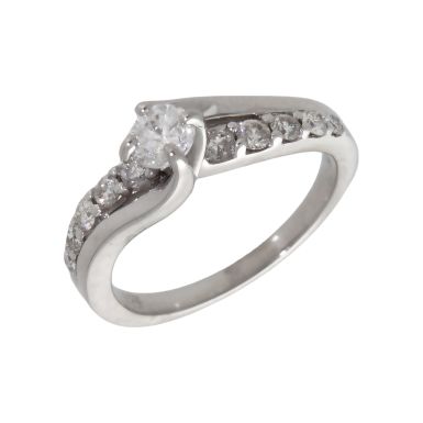 Pre-Owned 18ct Gold Diamond Solitaire & Shoulders Twist Ring