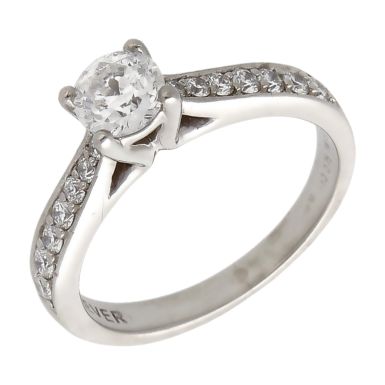 Pre-Owned Platinum 0.75ct Diamond Solitaire & Shoulders Ring