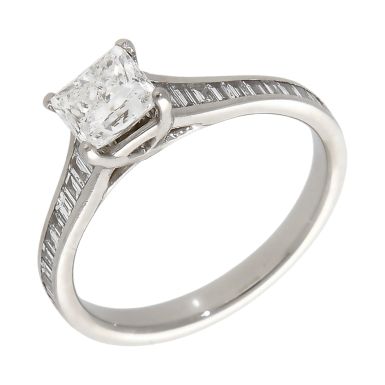 Pre-Owned Platinum Princess Cut Diamond Solitaire Ring
