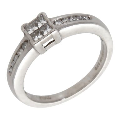 Pre-Owned Platinum 0.25ct Mixed Cut Diamond Cluster Ring