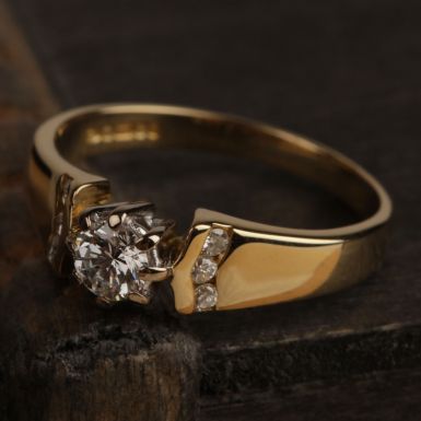 Pre-Owned Vintage 1989 18ct Gold 0.27ct Diamond Solitaire Ring