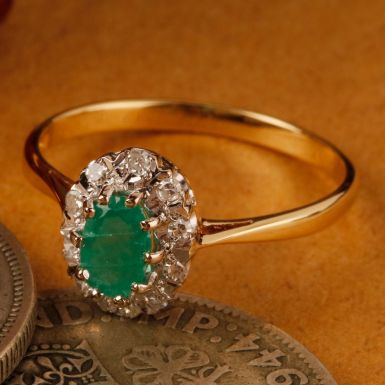 Pre-Owned Vintage 1980 18ct Gold Emerald & Diamond Cluster Ring