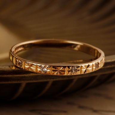 Pre-Owned Vintage 1983 9ct Yellow Gold Diamond Band Ring