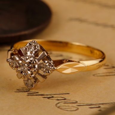 Pre-Owned Vintage 1971 18ct Yellow Gold Diamond Cluster Ring