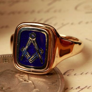 Pre-Owned Vintage 1977 9ct Gold Masonic Spinner Signet Ring