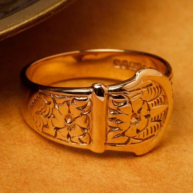 Pre-Owned Vintage 1986 9ct Yellow Gold Patterned Buckle Ring