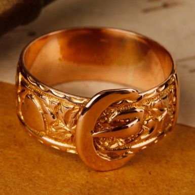 Pre-Owned Vintage 1942 9ct Rose Gold Floral Buclkle Ring