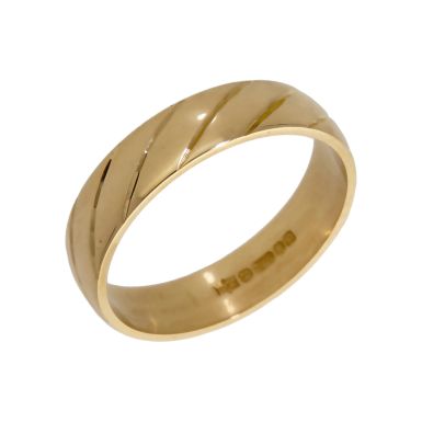 Pre-Owned 18ct Yellow Gold Lined 5mm Wedding Band Ring