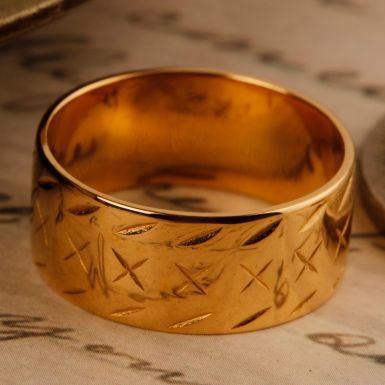 Pre-Owned Vintage 1968 22ct Gold 9mm Patterned Wedding Ring
