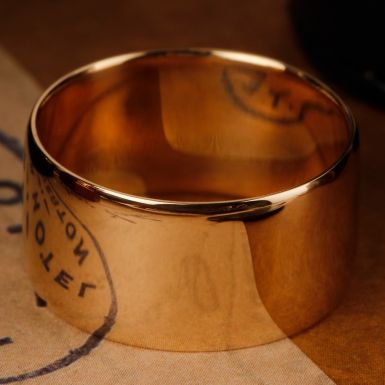 Pre-Owned Vintage 1967 9ct Gold 9mm Plain Wedding Band Ring