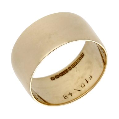 Pre-Owned Vintage 1967 9ct Gold 9mm Plain Wedding Band Ring